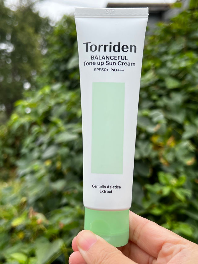 Balanceful Cica Tone Up Sun Cream 60ml - photo 2